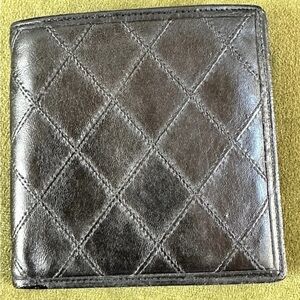 Vintage Chanel Black Quilted Caviar Leather Bifold Unisex Wallet